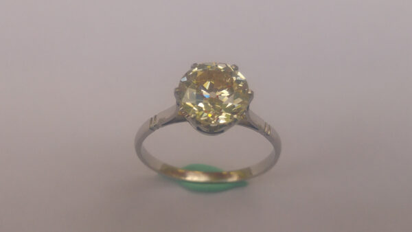 Diamantring Altschliff Solitär
